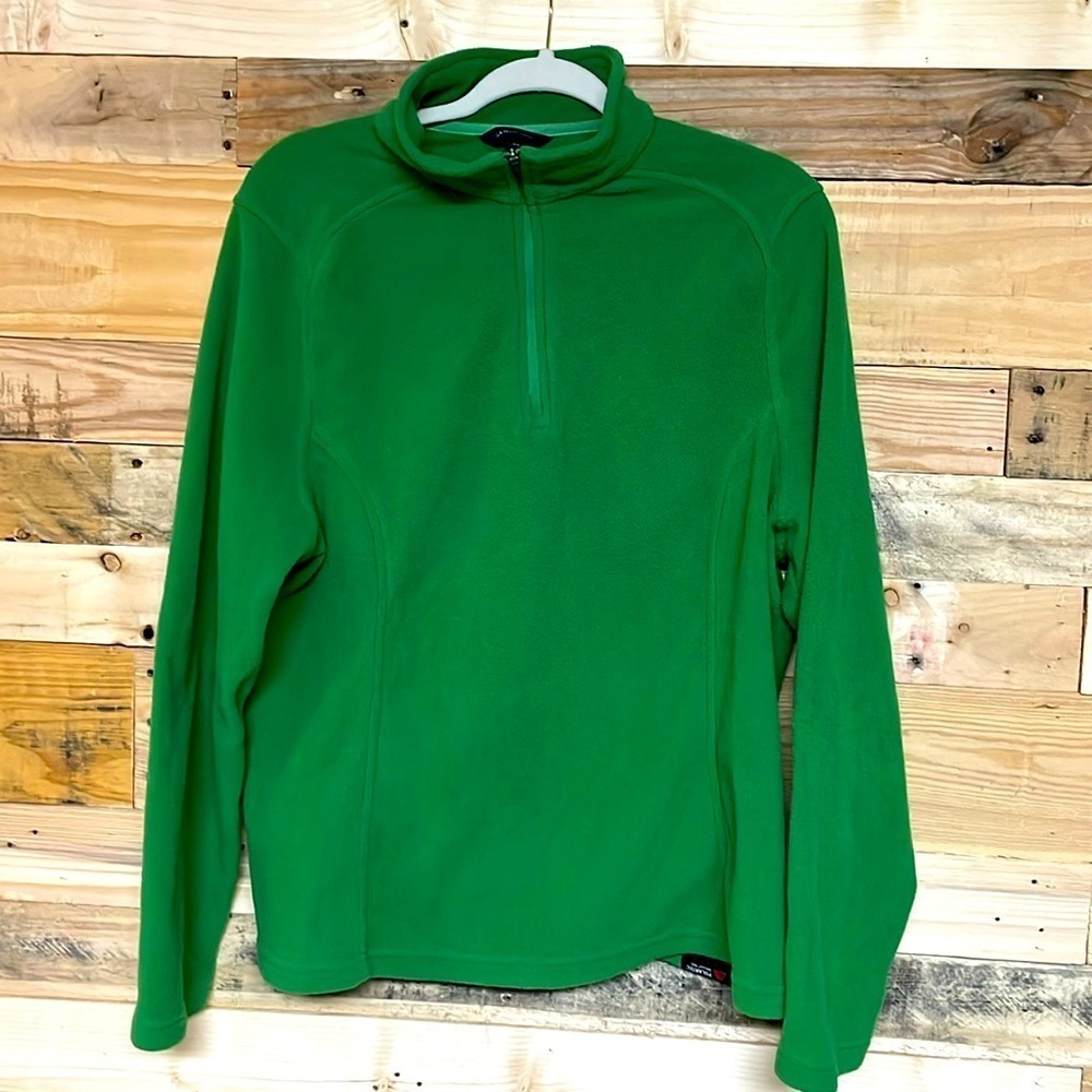Lands’ End size XL (18) Kelly green quarter zip fleece pullover top